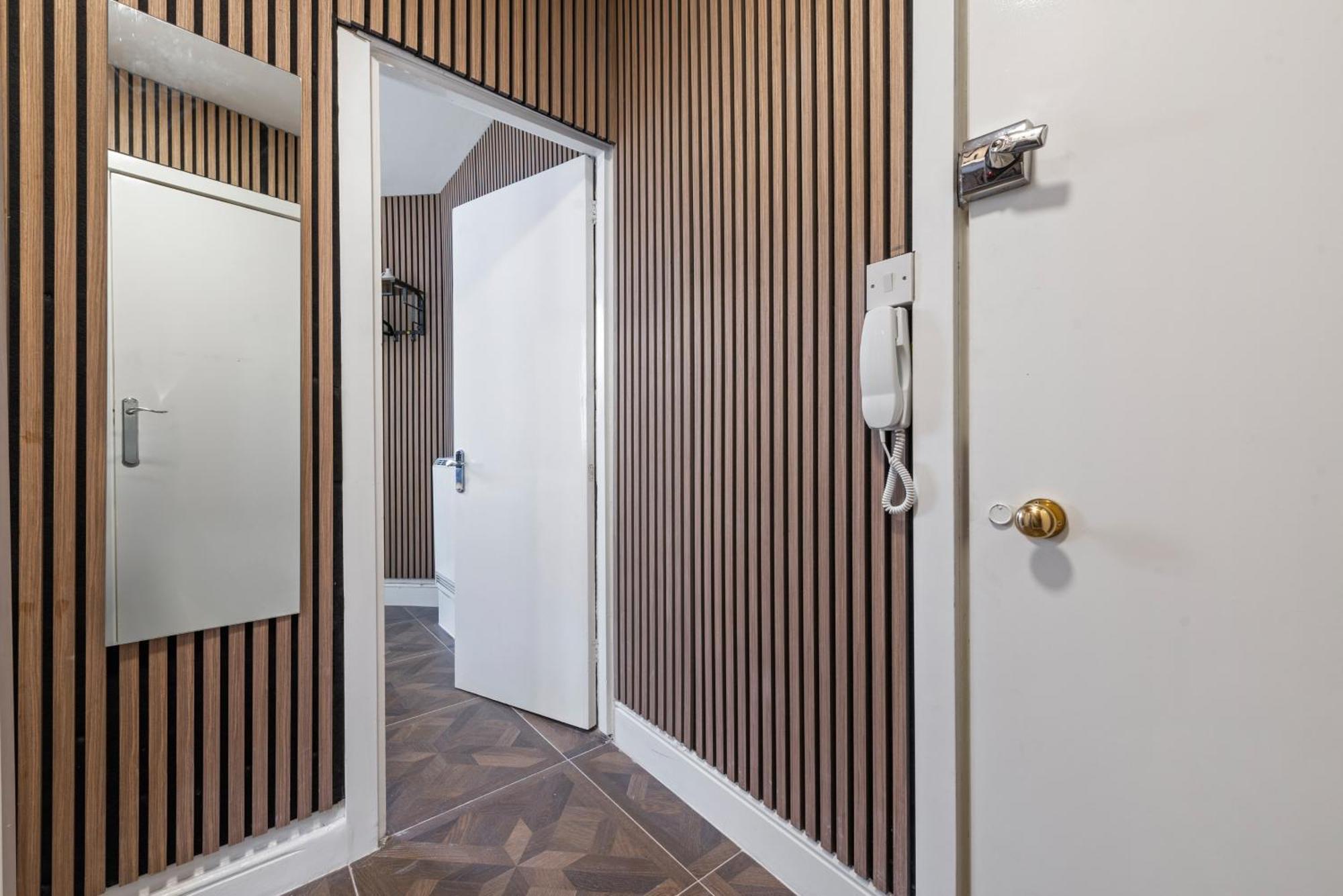 Stylish In The Heart Of Soho Your West End Escape! Gsg Appartamento Londra