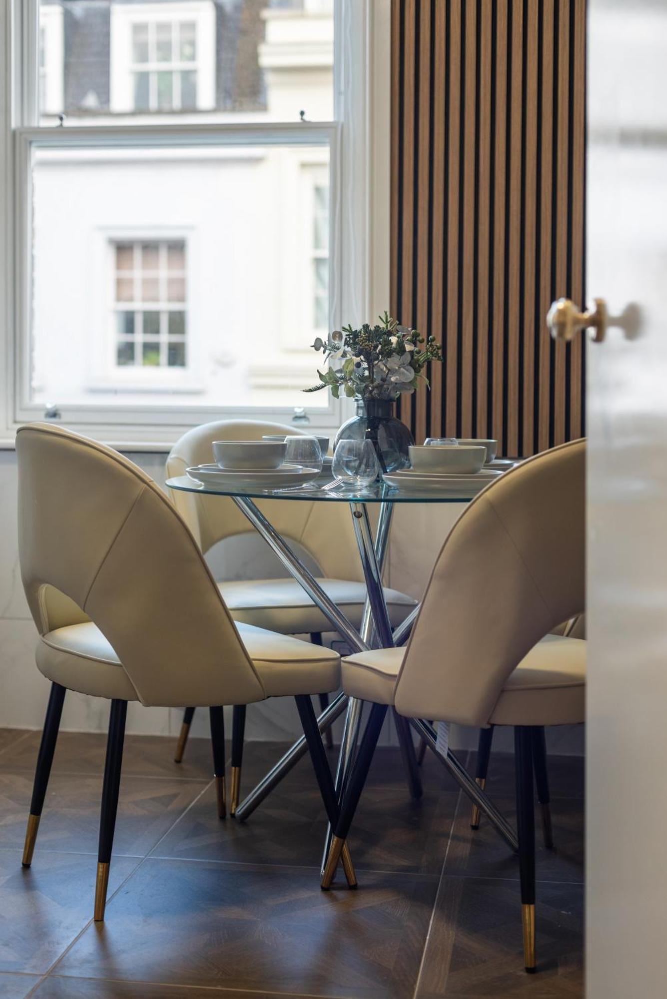 Stylish In The Heart Of Soho Your West End Escape! Gsg Appartamento Londra